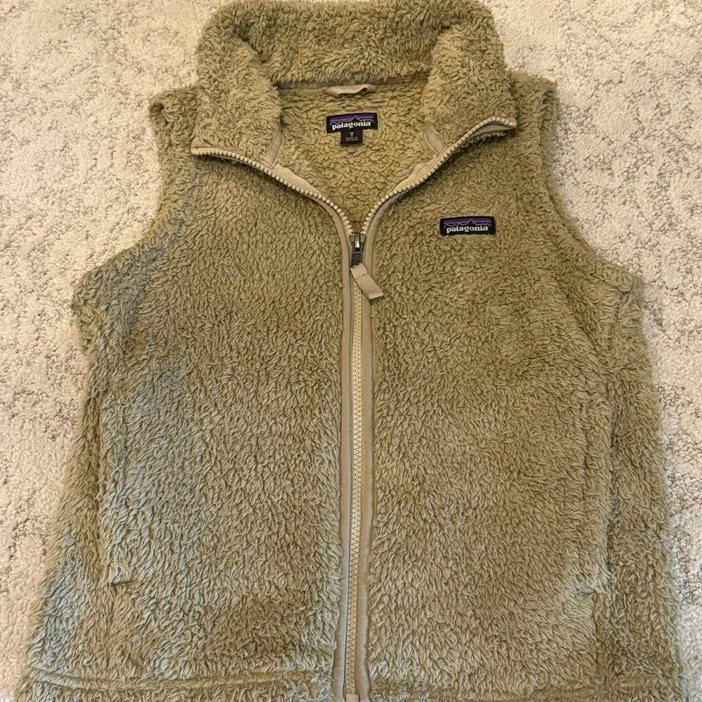 Patagonia Tan Sherpa Fleece Jacket Size M (10)